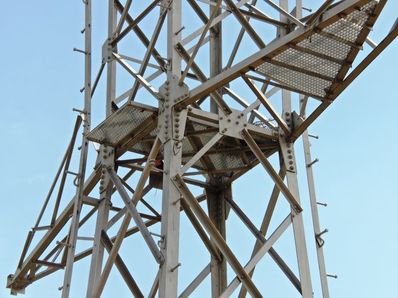 Powerline pylon inspection